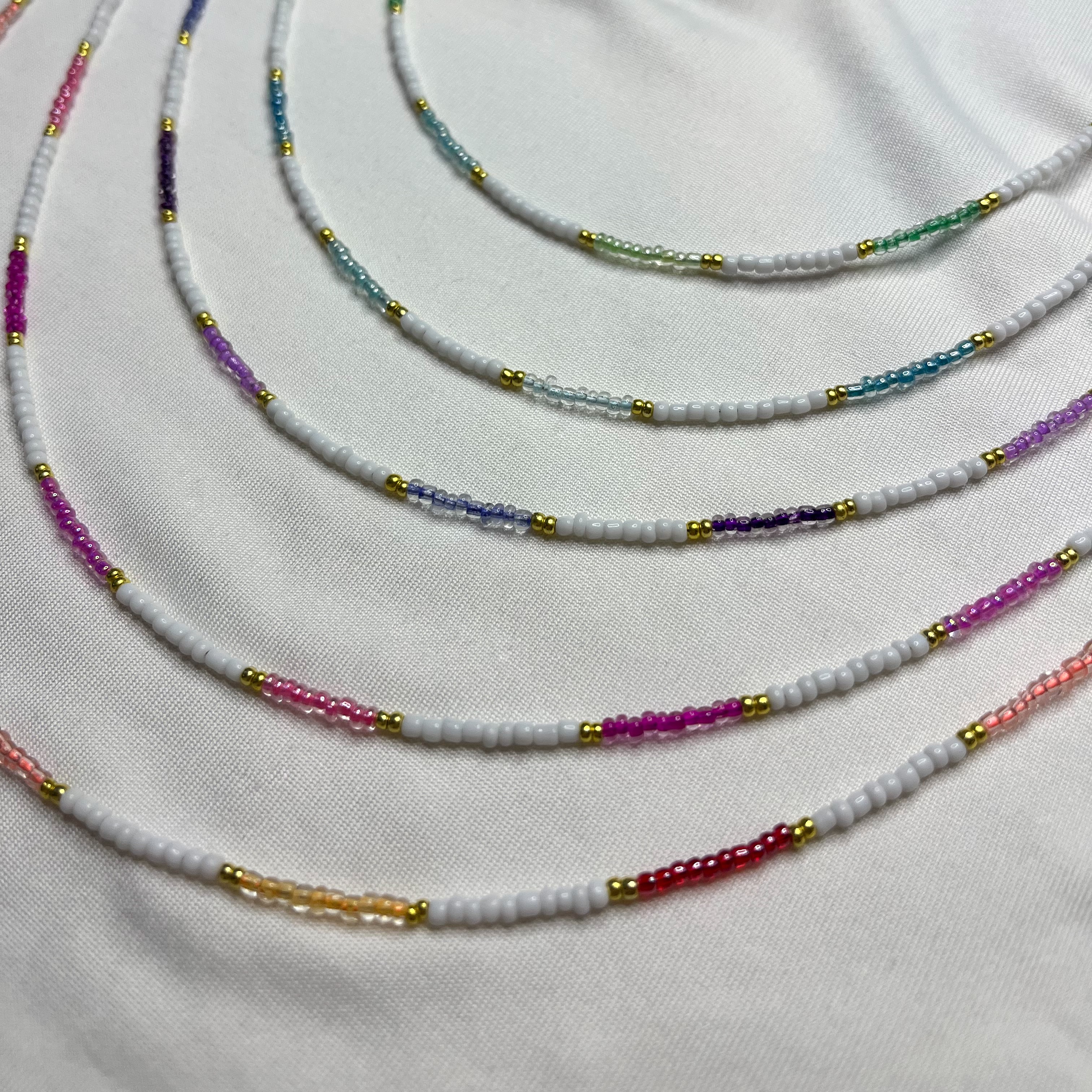 Triple color necklace